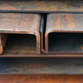 Стальной гнутый х/к швеллер 100х120х8 09Г2С-6 в наличии в Липецке