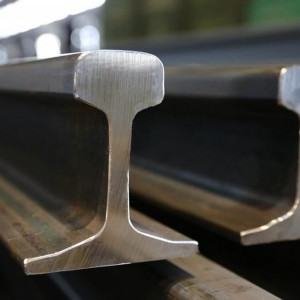 Железнодорожные рельсы углеродистая сталь 1 гр. износа 12000 мм 30 см2 Р-24 в наличии в Липецке